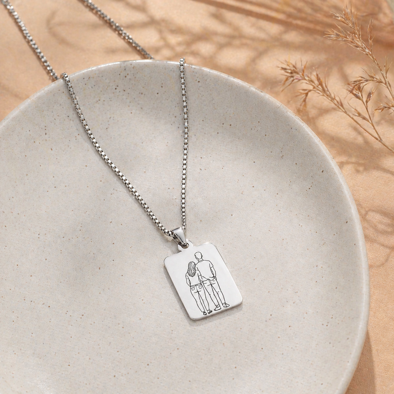 Men’s Minimal Art Chain